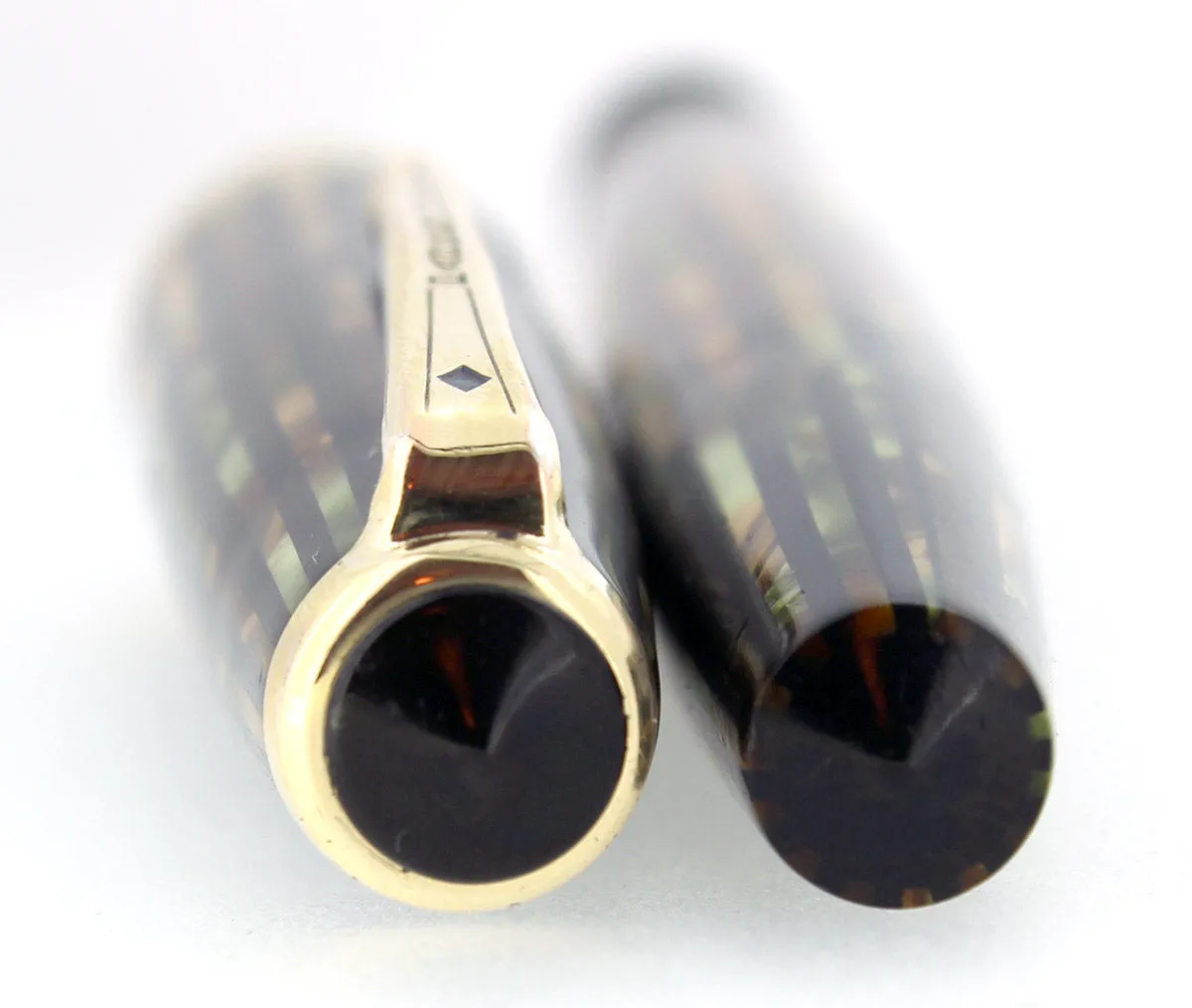 1945 PARKER SENIOR DUOFOLD GREEN GOLD CELLULOID FOUNTAIN PEN RESTORED