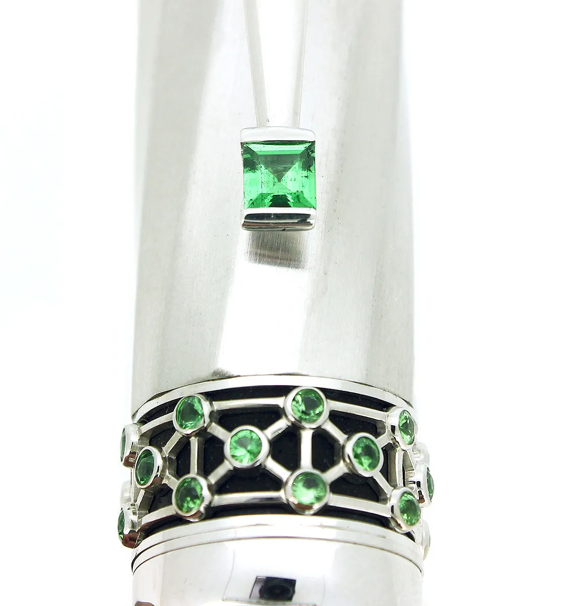 2000 MONTBLANC 888 PATRON OF THE ARTS KARL DER GROSSE 18K GOLD LIMITED EDITION FOUNTAIN PEN NEVER INKED