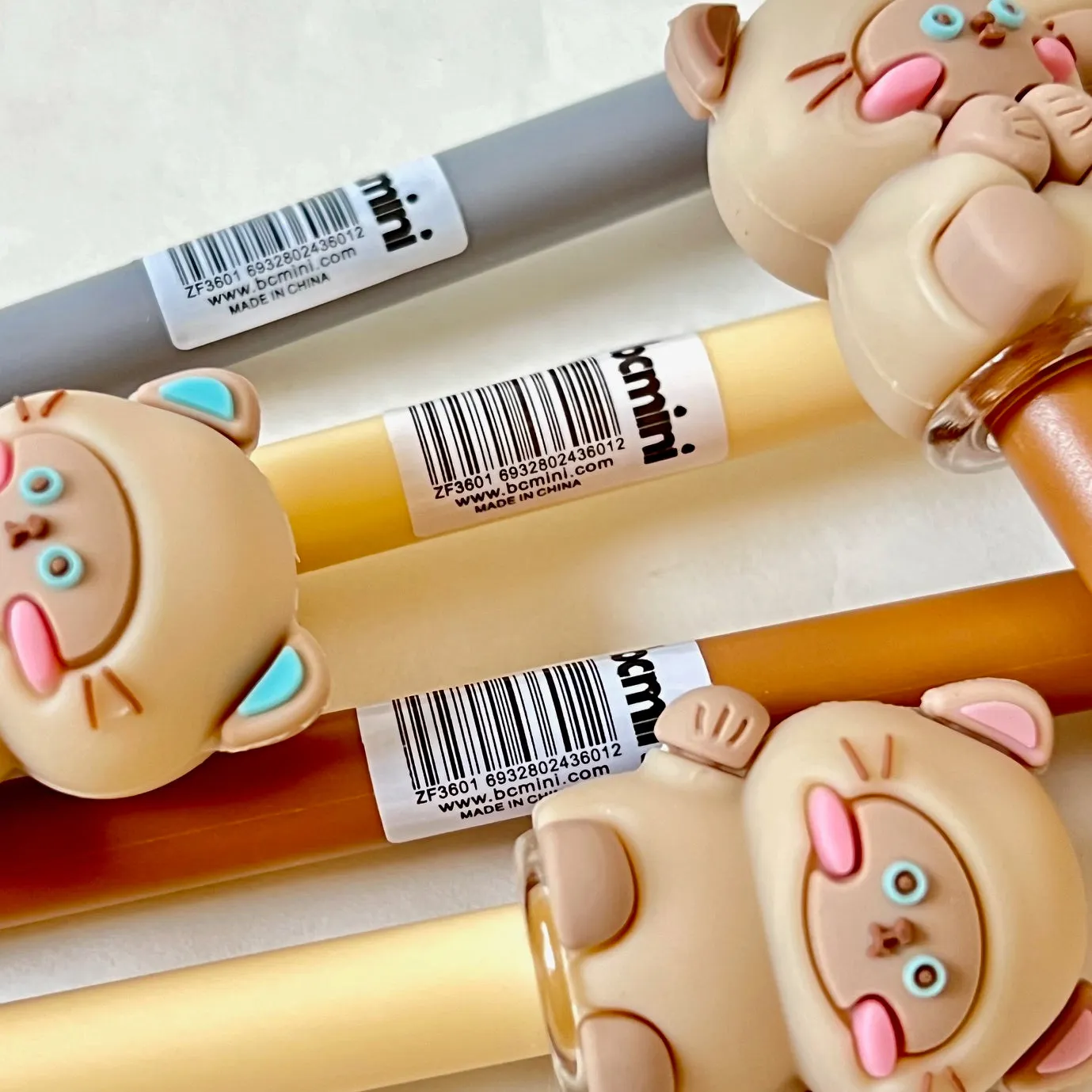 22590 SESAME CAT GEL PEN-36