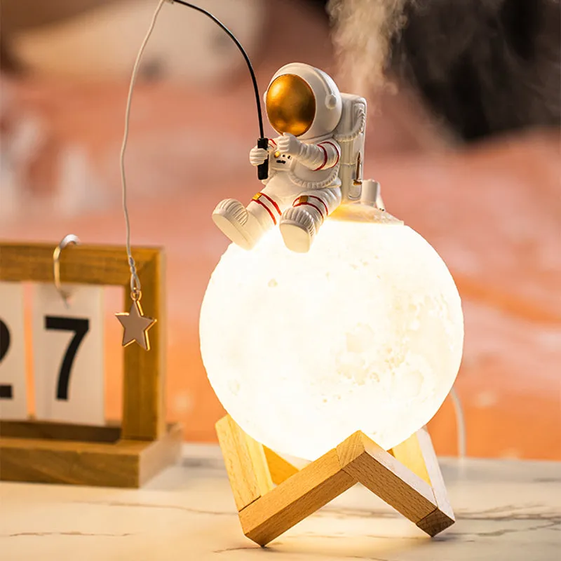 Astronaut on the Moon Humidifier