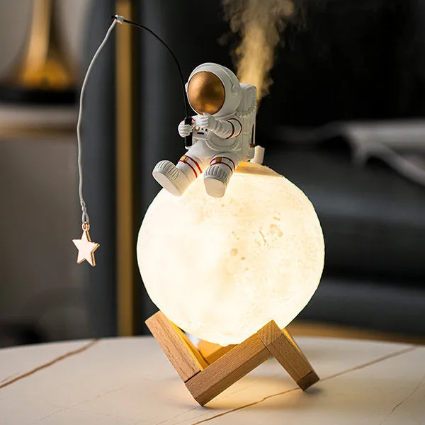 Astronaut on the Moon Humidifier
