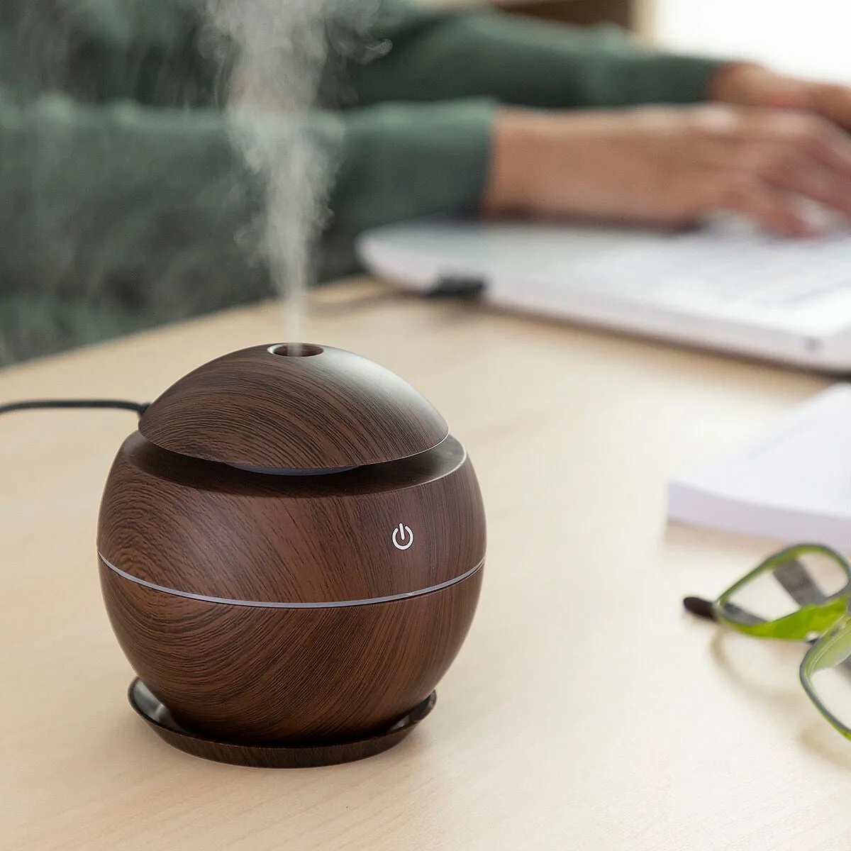 Mini Humidifier and Scent Diffuser